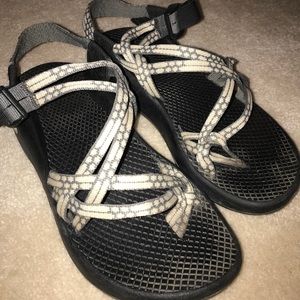 Womens size 6 chacos